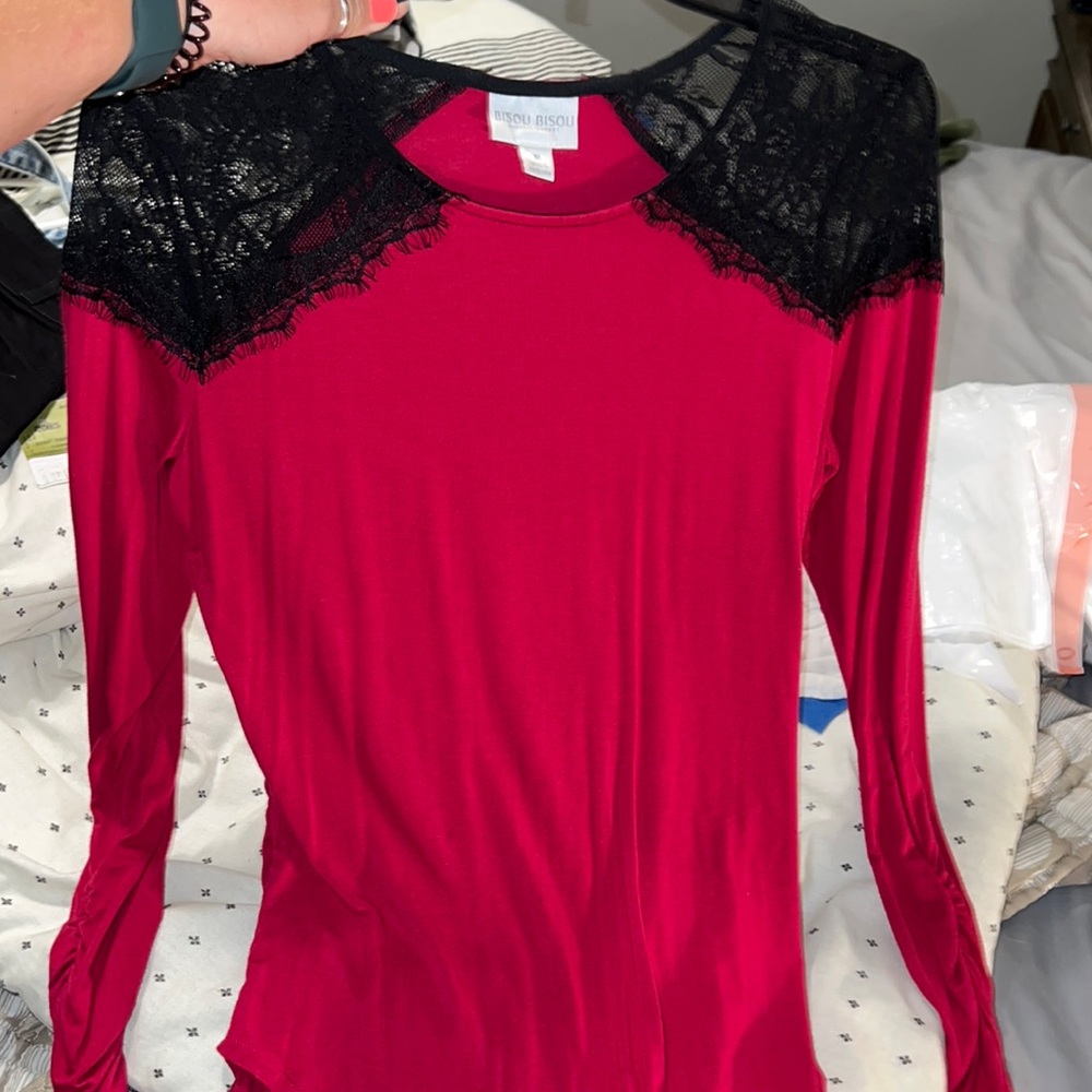 Long sleeve lace shirt size medium